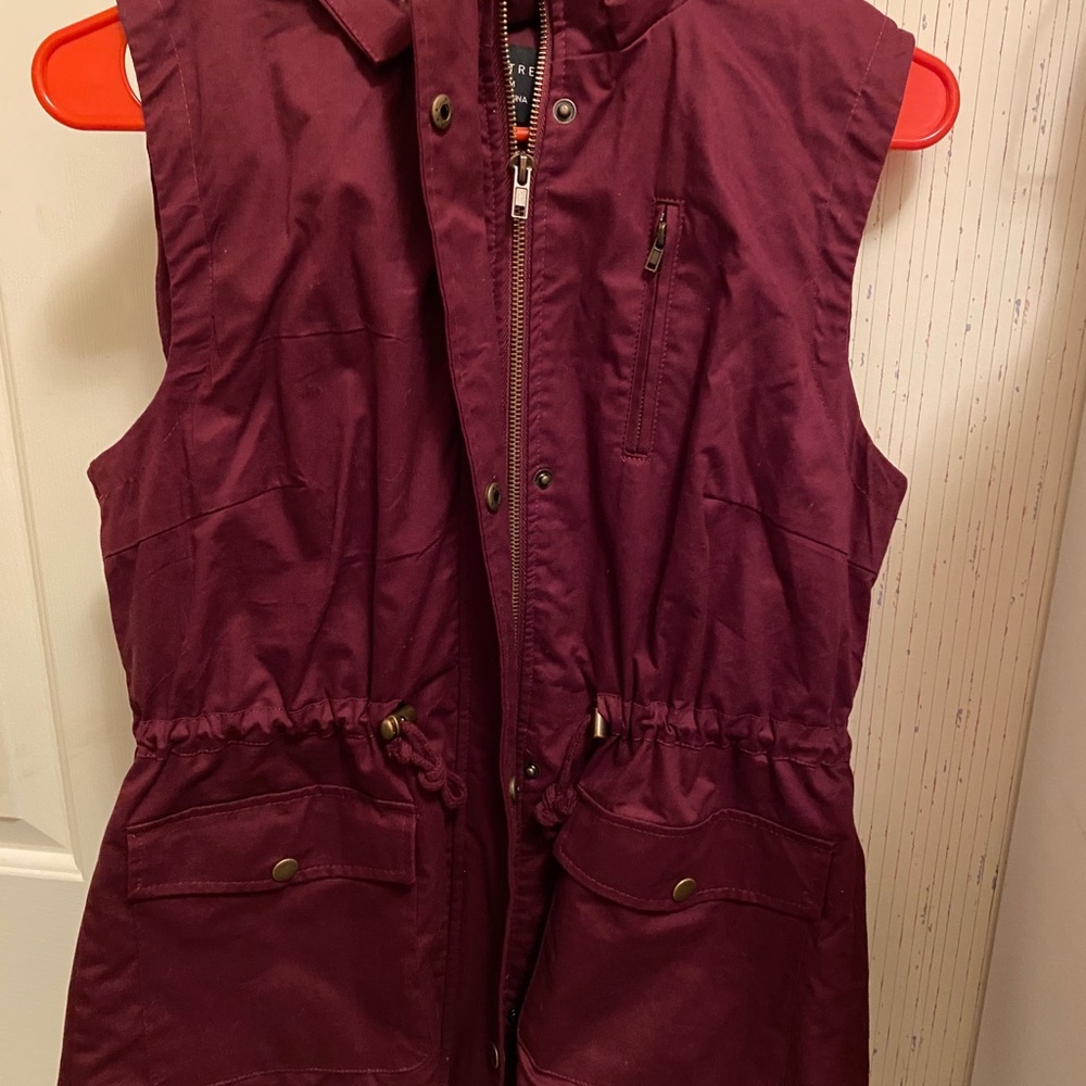 Vest with faux fur inside